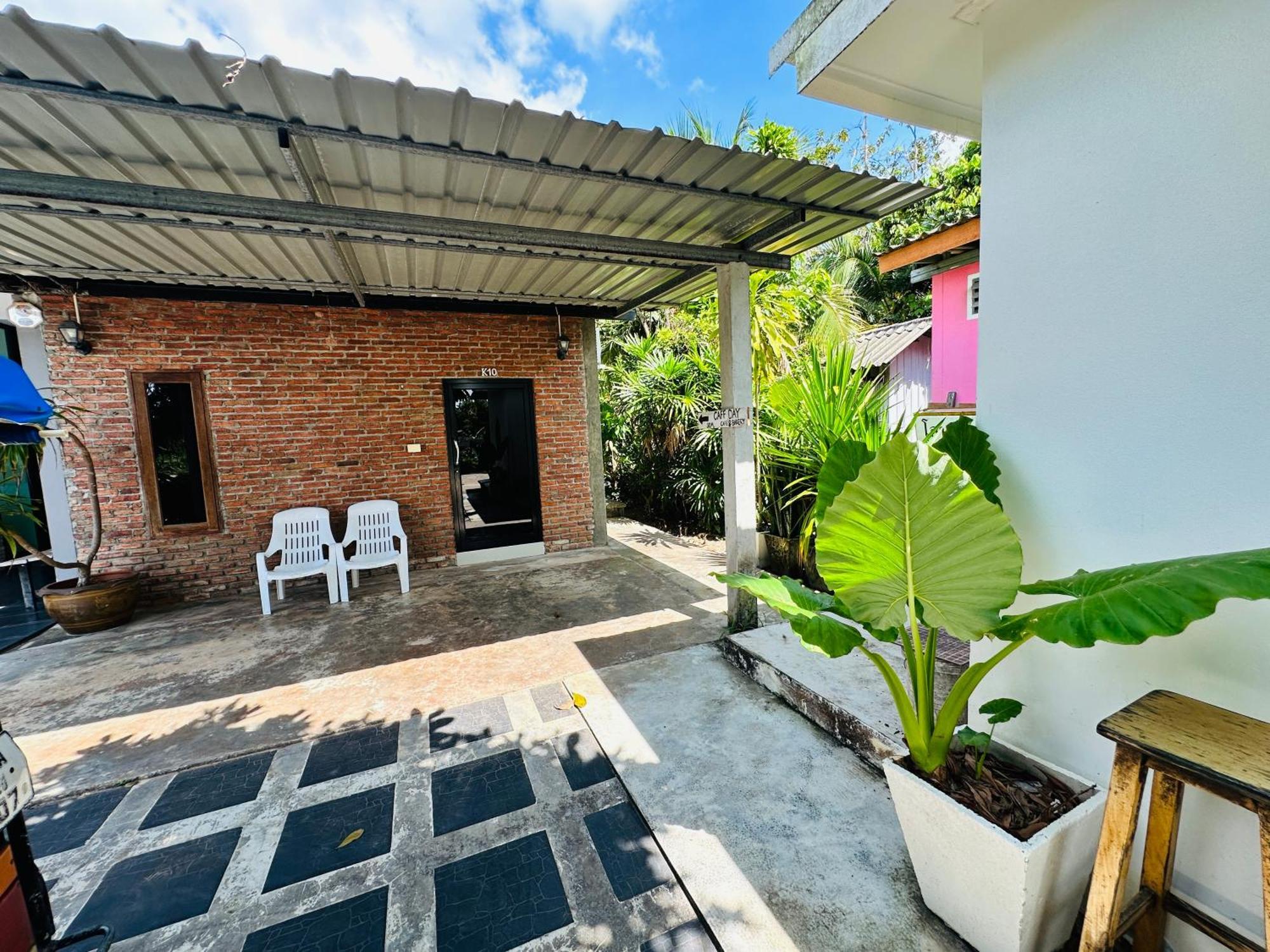 Koh Jum Bungalow & Hostel Kültér fotó