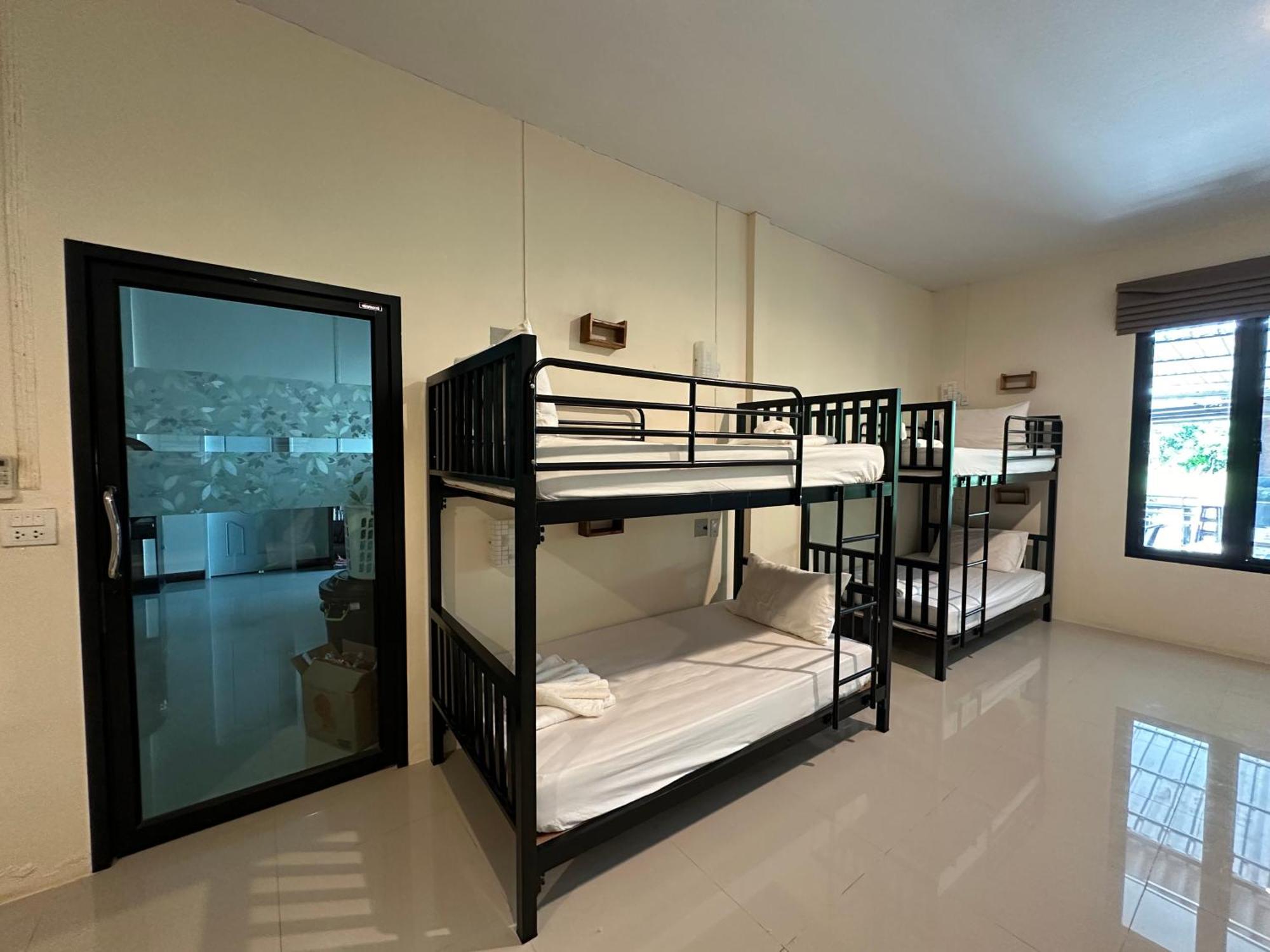 Koh Jum Bungalow & Hostel Kültér fotó