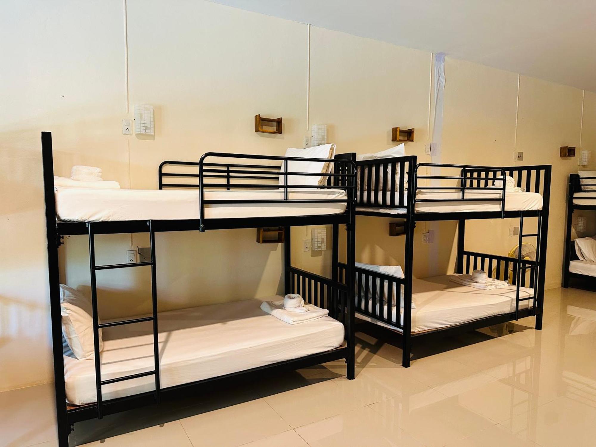 Koh Jum Bungalow & Hostel Kültér fotó