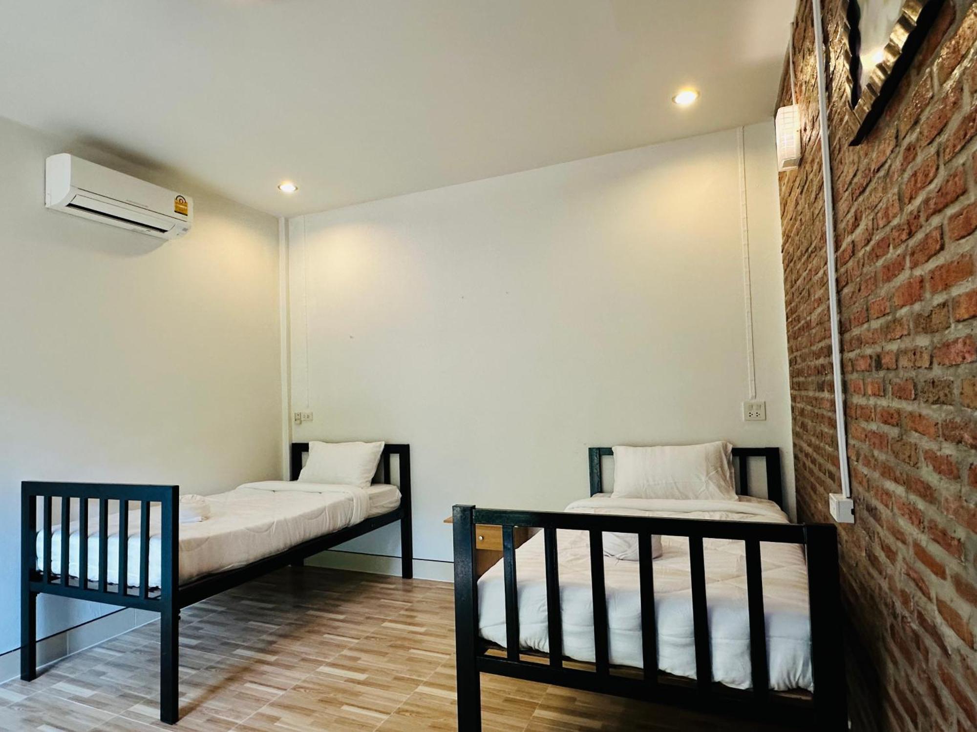 Koh Jum Bungalow & Hostel Kültér fotó