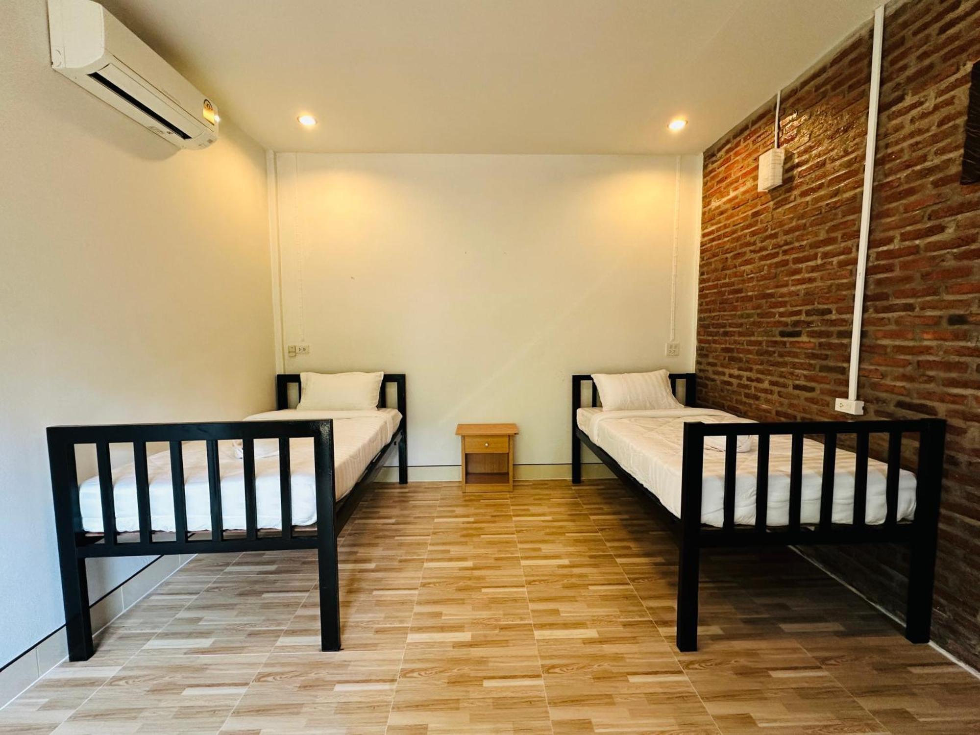 Koh Jum Bungalow & Hostel Kültér fotó